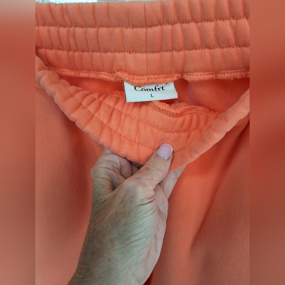 NWOT Comfrt Set Coral Hoodie and Sweatpants Set for Casual Comfort - Picture 9 of 9